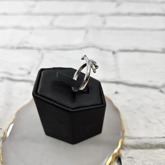 Devils Wings Adjustable Fashion Ring A7 - Picture 3 of 6